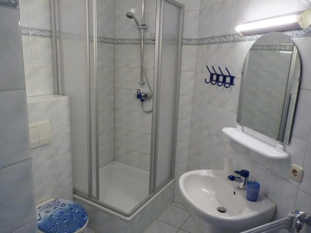 Ferienwohnung "Am Yachthafen" Objekt Id 12104-7 Варен Экстерьер фото